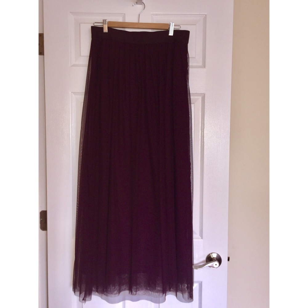 Elegant maxi skirt